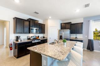 Lake View - Private Pool & Spa - Game Room - Family Friendly - 6