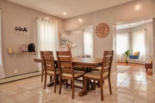 Cozy apartment 1st 10min Walk Downtown and City View - 8