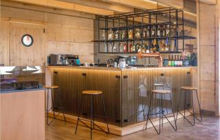 Stunning Home In Jezierzany With Sauna - Jezierzany - 4