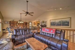 Decks and Scenic Views Beech Mountain Cabin! - Beech Mountain - 5