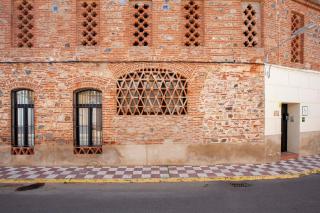 Apartamentos Turísticos Lobelia Suites - La Garrovilla - 2