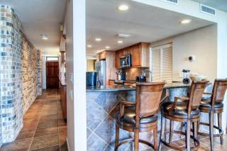 Floor to Ceiling Arched Window Panoramic View of the Coast in This Split Level Penthouse - Port Aransas - 4