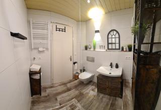 Gemütlich mit Blick auf die Burg.Autobahnanbindung - 3