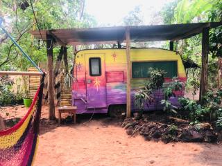Rainbow Caravan Hostel - Las Pilas - 2