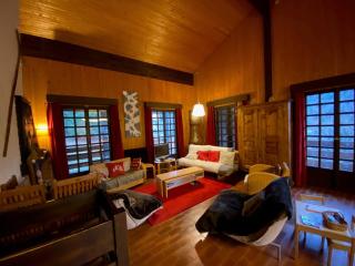 Chalet savoyard 8 pers, 4 chambres, parking privé - FR-1-459-202 - 9
