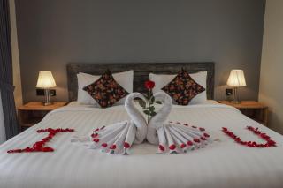 MAHALONA BALI STAY - Canggu - 5