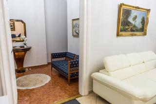 Luxury Downtown 3 Bedroom Apartment by Synagoge with Beautiful View - 1