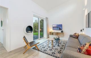 Beach Front Home In Lembruchdümmer See - 1