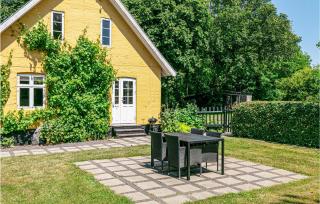 Risegård, Lejl, A - Åkirkeby - 6