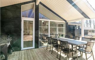 3 Bedroom Awesome Home In Hasle - Hasle - 9