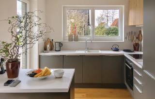 Beach Front Home In Lembruchdümmer See - 6