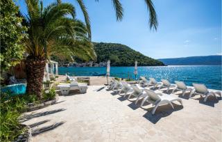 One-Bedroom Apartment In Blace - Blace - 6
