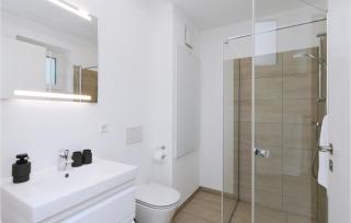 Beach Front Apartment - 5