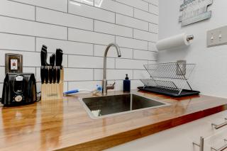 Cozy Studio Stay Near Downtown Austin and UT - Austin - 9