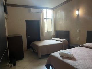 Hotel San Salvador - San Juan de los Lagos - 0