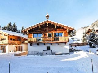 Luxury chalet Pinzgauer Almhütte in Königsleiten - Königsleiten - 3