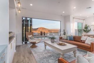 Golf Course Home - Private Pool, Hot Tub Rooftop Fire Pit 2264 - Washington - 3