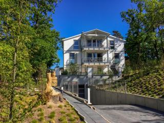 Villa "Düne 4" in Binz - WG6 mit Balkon strandnah - 0
