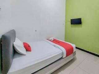 Reddoorz at Cempaka Guesthouse Tarakan - Sibengkok - 5