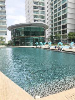93-Palazio Studio For 4pax Street City view - Johor Bahru - 9