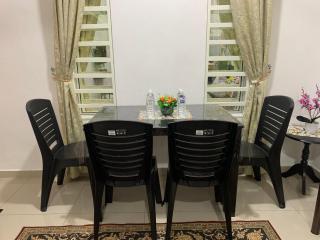 Damai Homestay - - 5