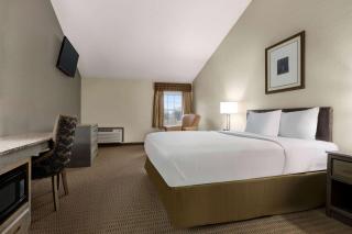 Travelodge by Wyndham Coffeyville - 1