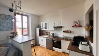 Charmant appartement plein centre ville - parking privé - Auxerre - 1