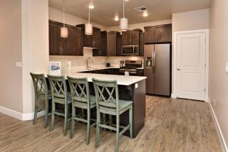 S302-Snow Canyon Suite-Third Floor 4-bedroom Pool View - St. George - 5