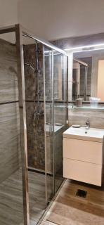 Hotel Triumf - Bucharest - 9