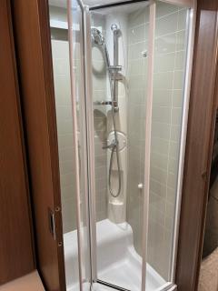 Self Contained Holiday Home Caravan - Corsham - 4