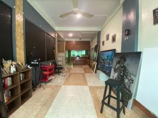 Freedom8 - Khlong San - 6