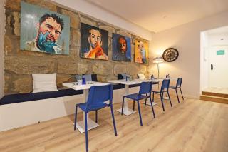 FLH Porto Downtown GuestHouse - Porto - 0