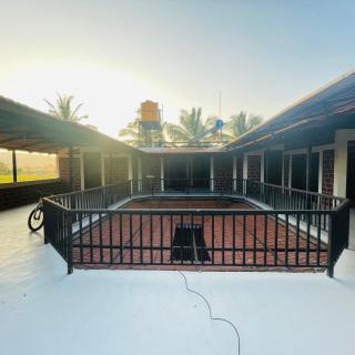 Dharani Home Stay - Badami - 2