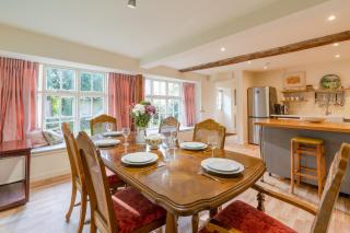 Woodmancote Manor Cottage - 8