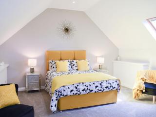 The Coach House At Mount Pleasant - 8