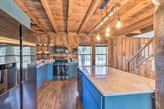 Wilburton Cabin with Fire Pit, Mountain Views! - Wilburton - 2