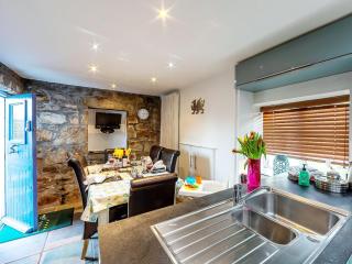 Foxes Reach - Hw7421 - Trelleck - 8