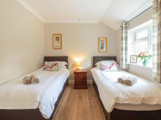 2 Luckington Stables-W8322 - Holcombe - 3
