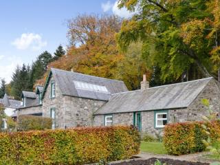 Inverchroskie Cottage - Enochdhu - 1