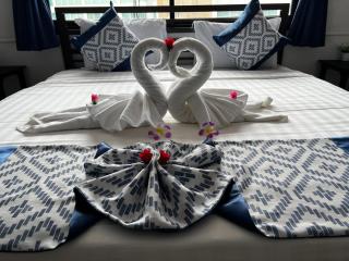 Golden Monkey Samui - 6