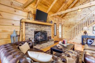 PineHome Cabin - Mineral Bluff - 3