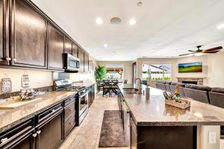 IndioStay with private Pool, Water Slide, Waterfall, Jacuzzi and Fire Pit near Coachella - Indio - 8