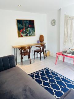 Lavender Den - 5