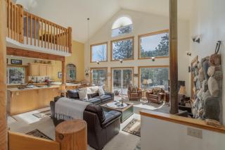 Pine Tree Cottage by NW Comfy Cabins - Leavenworth - 6