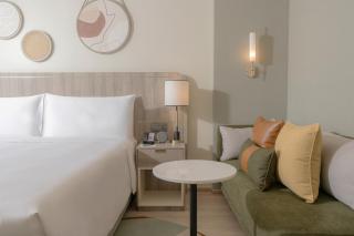 Staybridge Suites Bangkok Sukhumvit by IHG - 3