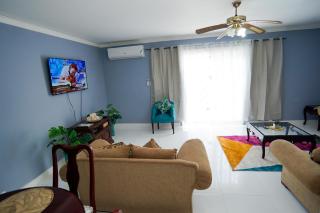 Lola's Tropical Oasis - Montego Bay - 7