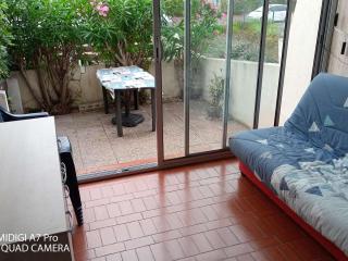 Studio cosy avec piscine et parking, 4 couchages, proche plage – Le Grau-du-Roi - FR-1-250-196 - Le Grau-du-Roi - 8