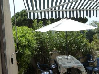 Studio cosy avec piscine et parking, 4 couchages, proche plage – Le Grau-du-Roi - FR-1-250-196 - Le Grau-du-Roi - 3