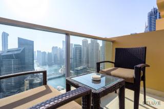 Ornate 1BR in The Address Residences Dubai Marina by Deluxe Holiday Homes - Dubai - 8