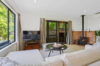 Bushside Cottage - Akaroa Holiday Home - Akaroa - 7